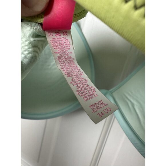 Victoria’s Secret Women’s Razorback Blue & Green Bikini Swimsuit Top Size 34DD - Picture 9 of 9